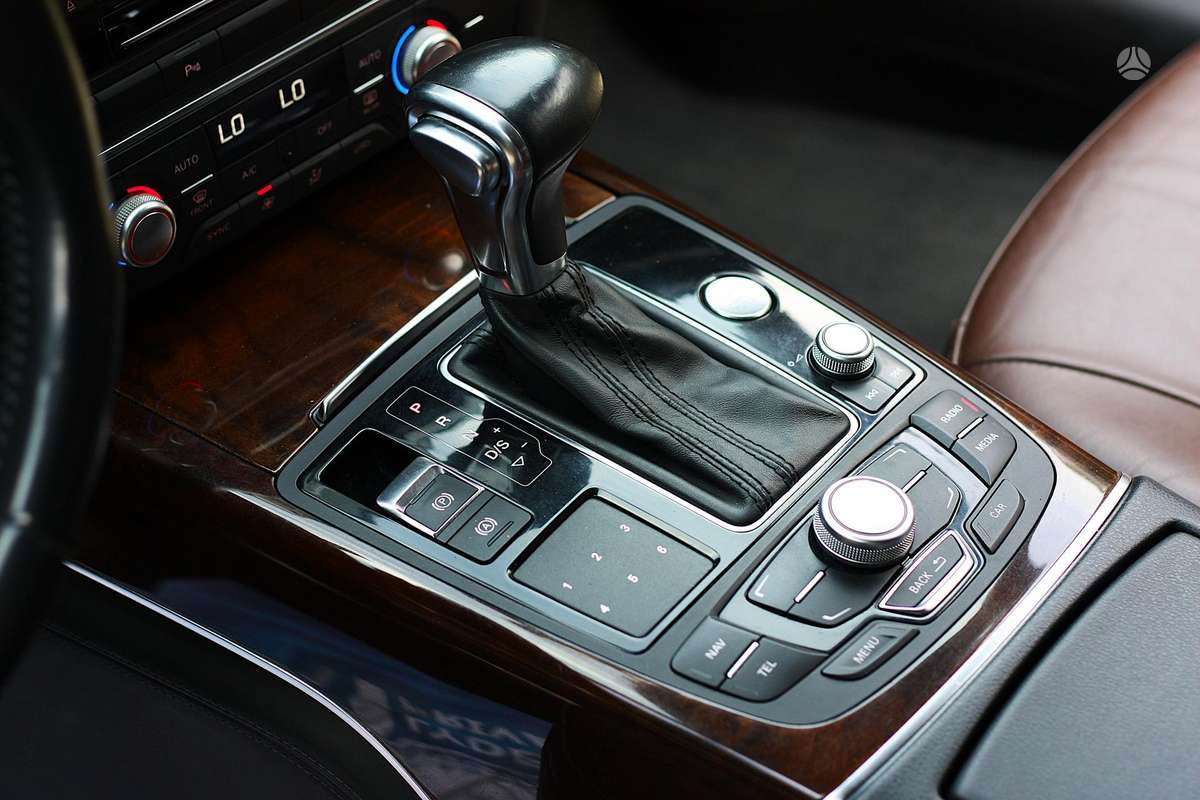 Audi A6, 3.0 l., wagon