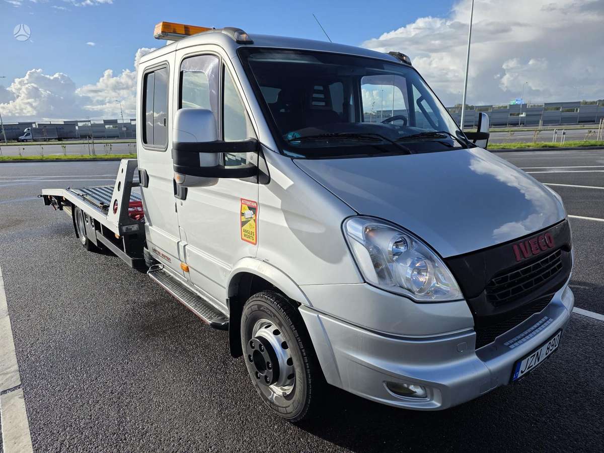 Iveco 70c17, автовозы