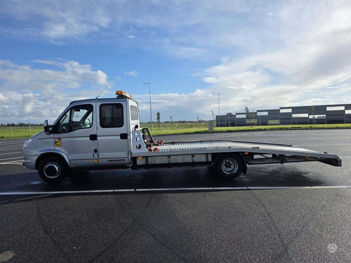 Iveco 70c17, автовозы
