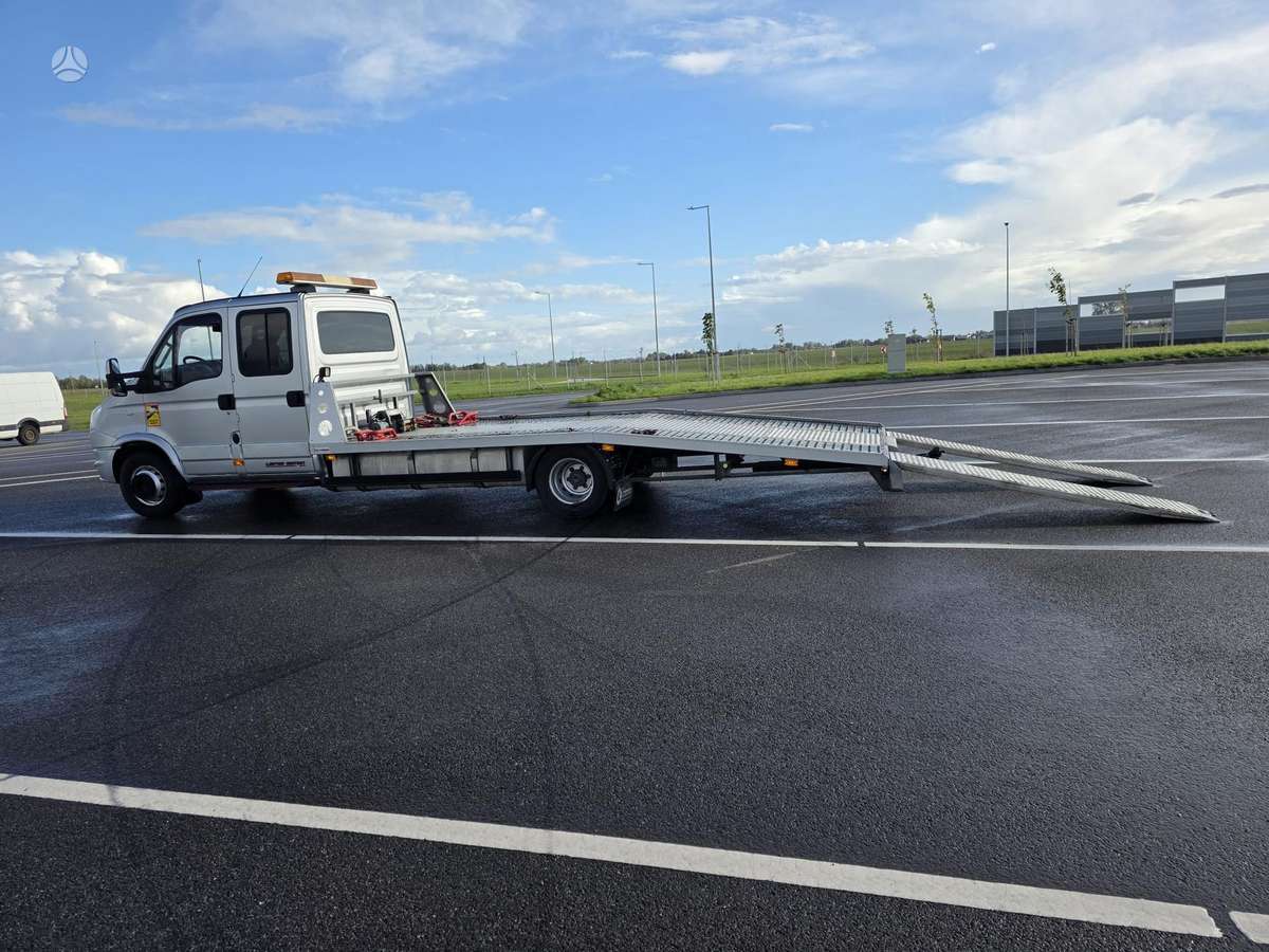 Iveco 70c17, автовозы