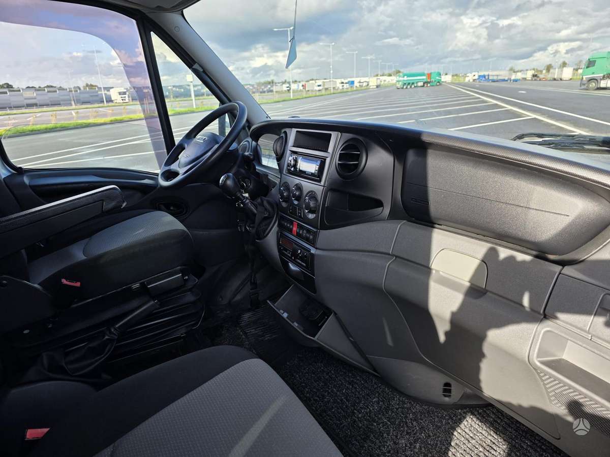 Iveco 70c17, автовозы
