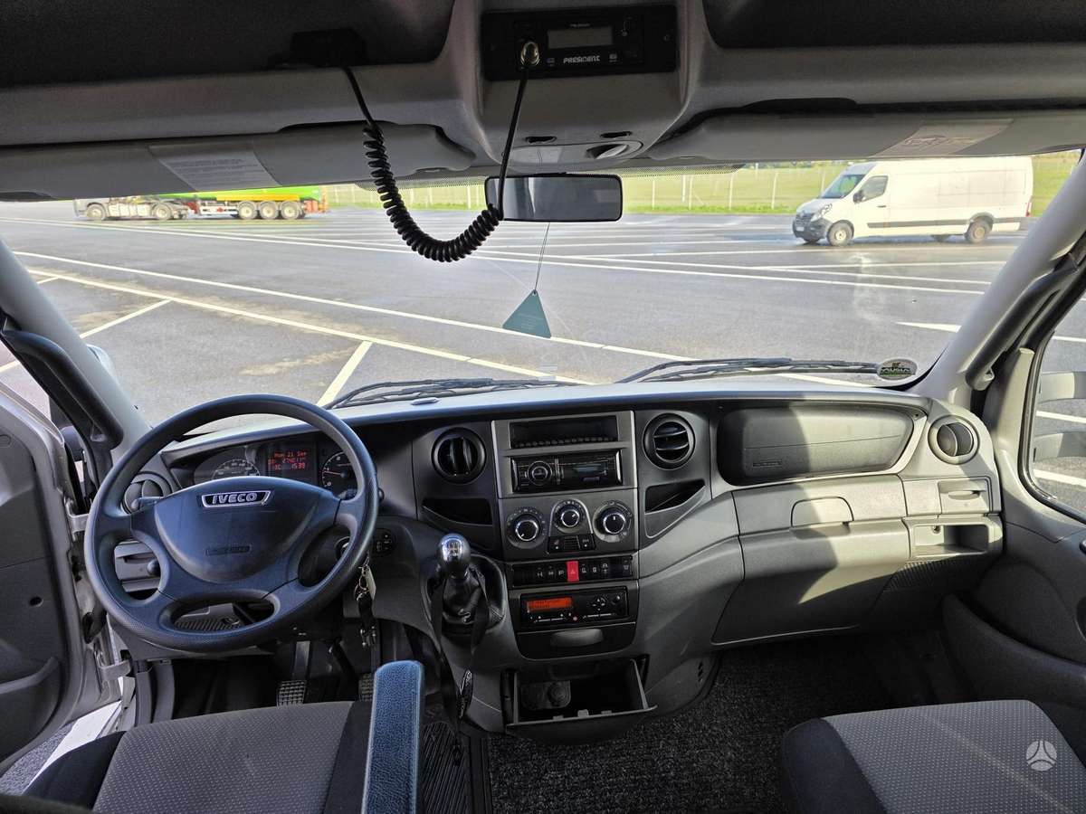 Iveco 70c17, автовозы