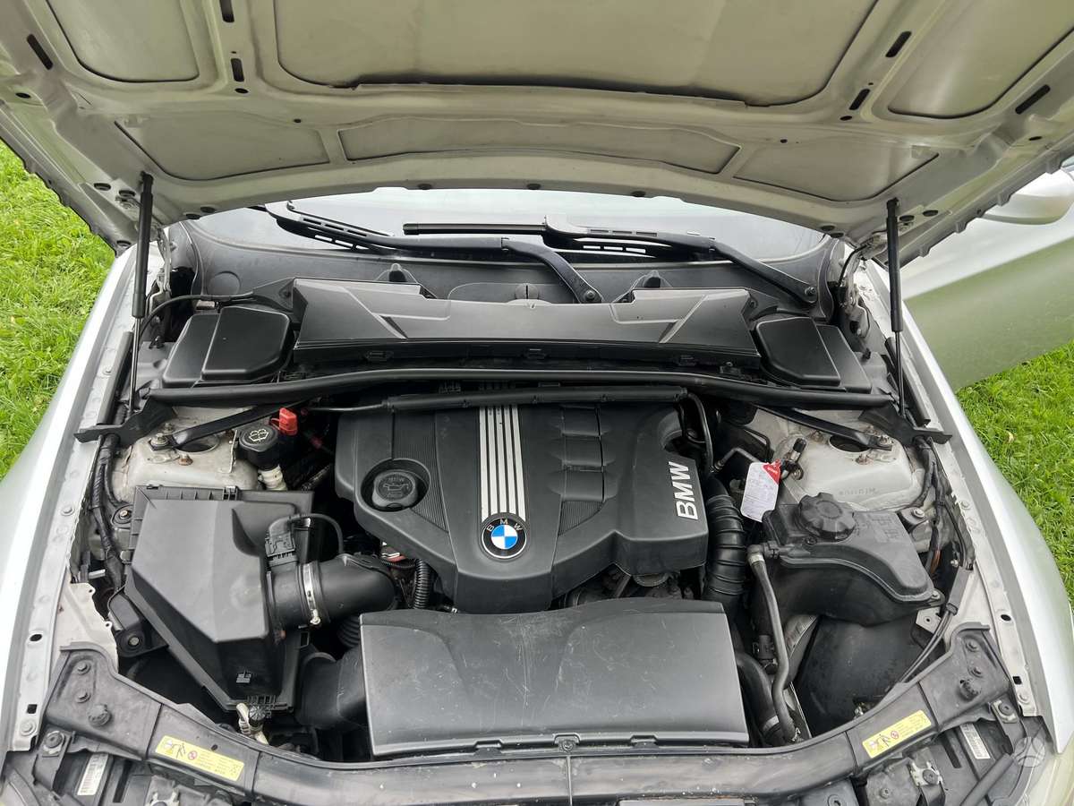 BMW 320, 2.0 l., wagon