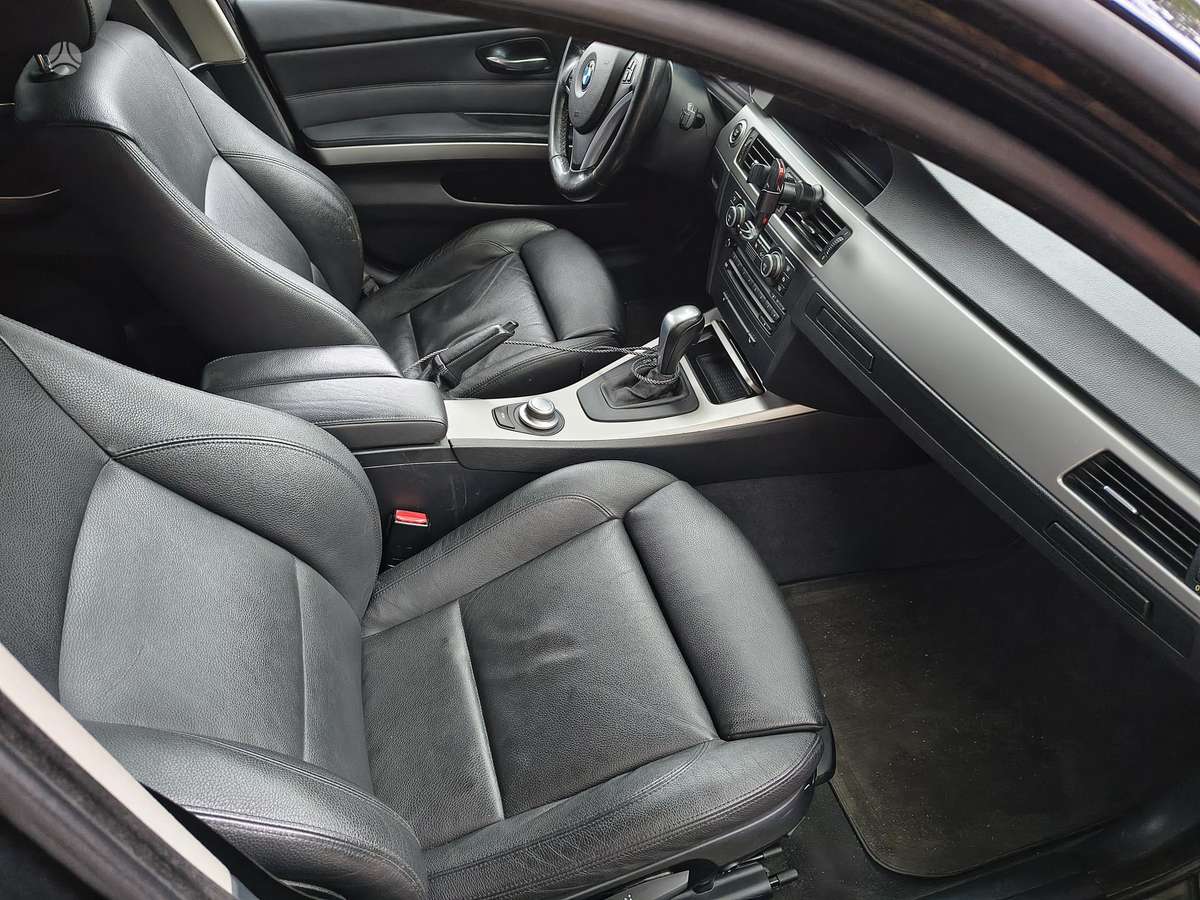 BMW 320, 2.0 l., universalas