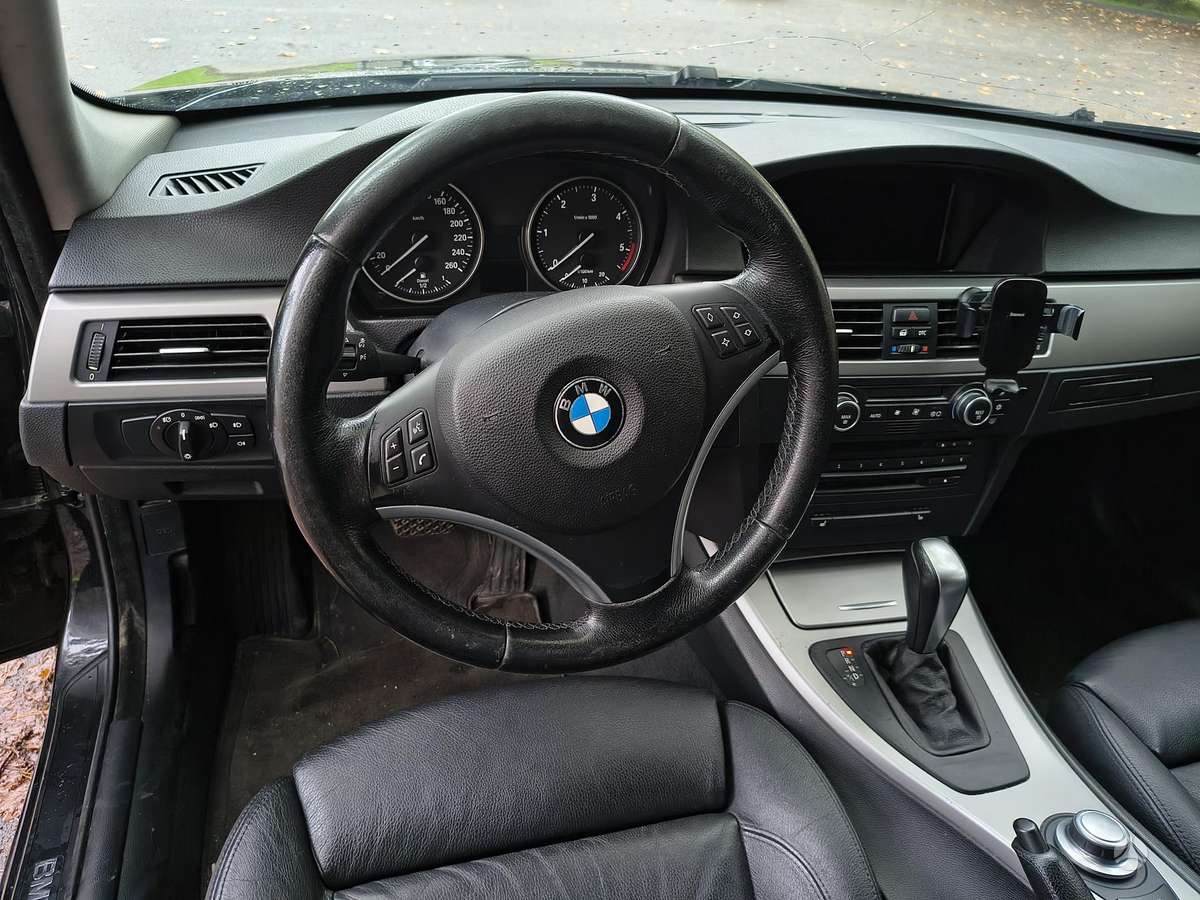 BMW 320, 2.0 l., universalas