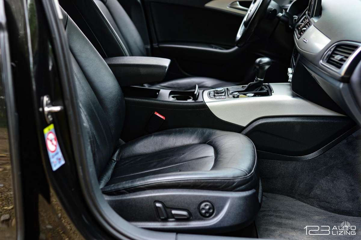 Audi A6, 3.0 l., universalas