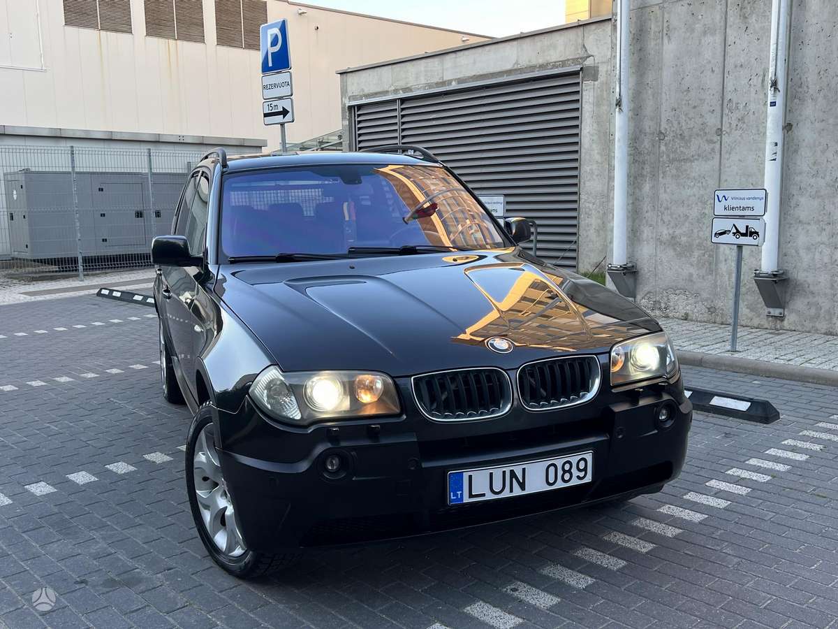 BMW X3, 2.0 l., off-road / crossover