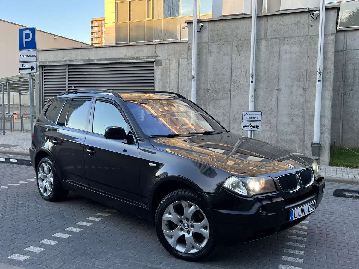 BMW X3, 2.0 l., off-road / crossover