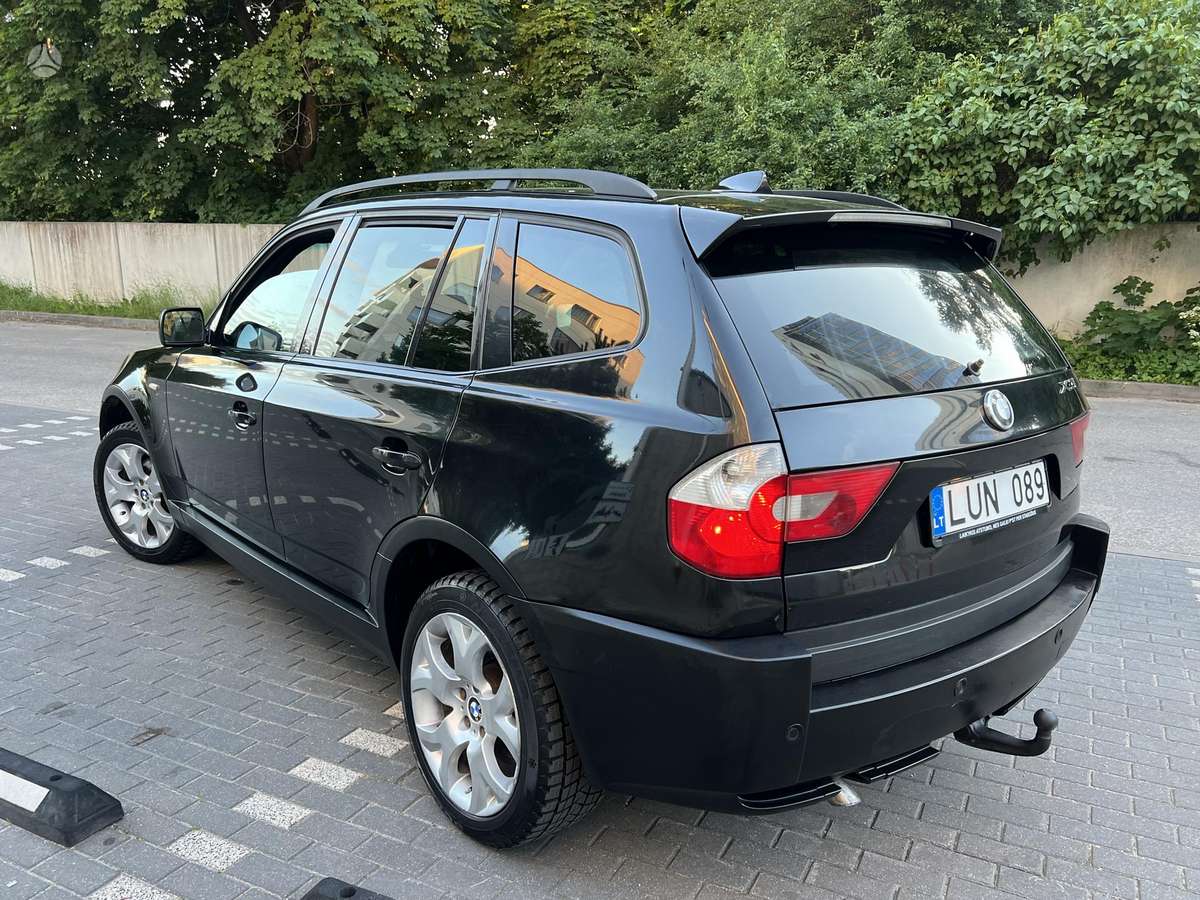 BMW X3, 2.0 l., off-road / crossover