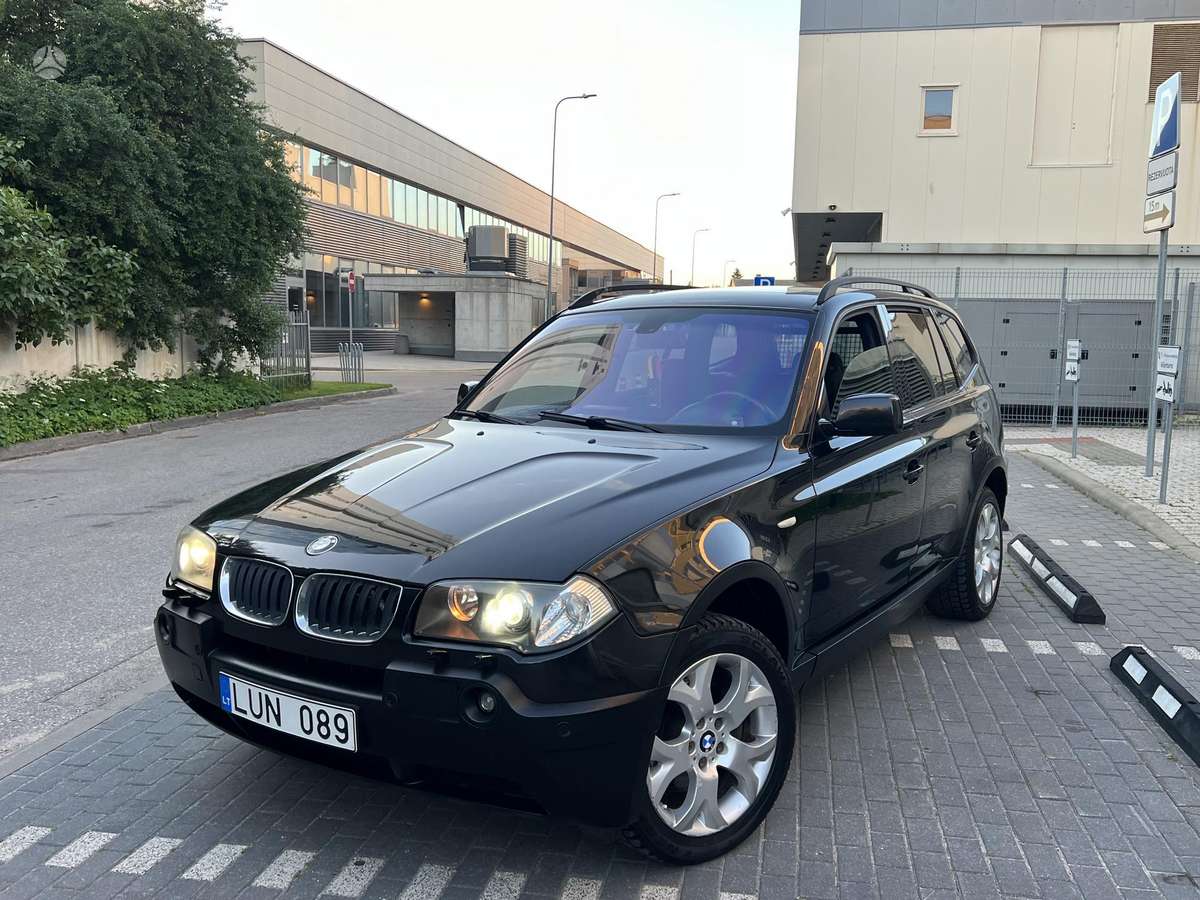 BMW X3, 2.0 l., off-road / crossover