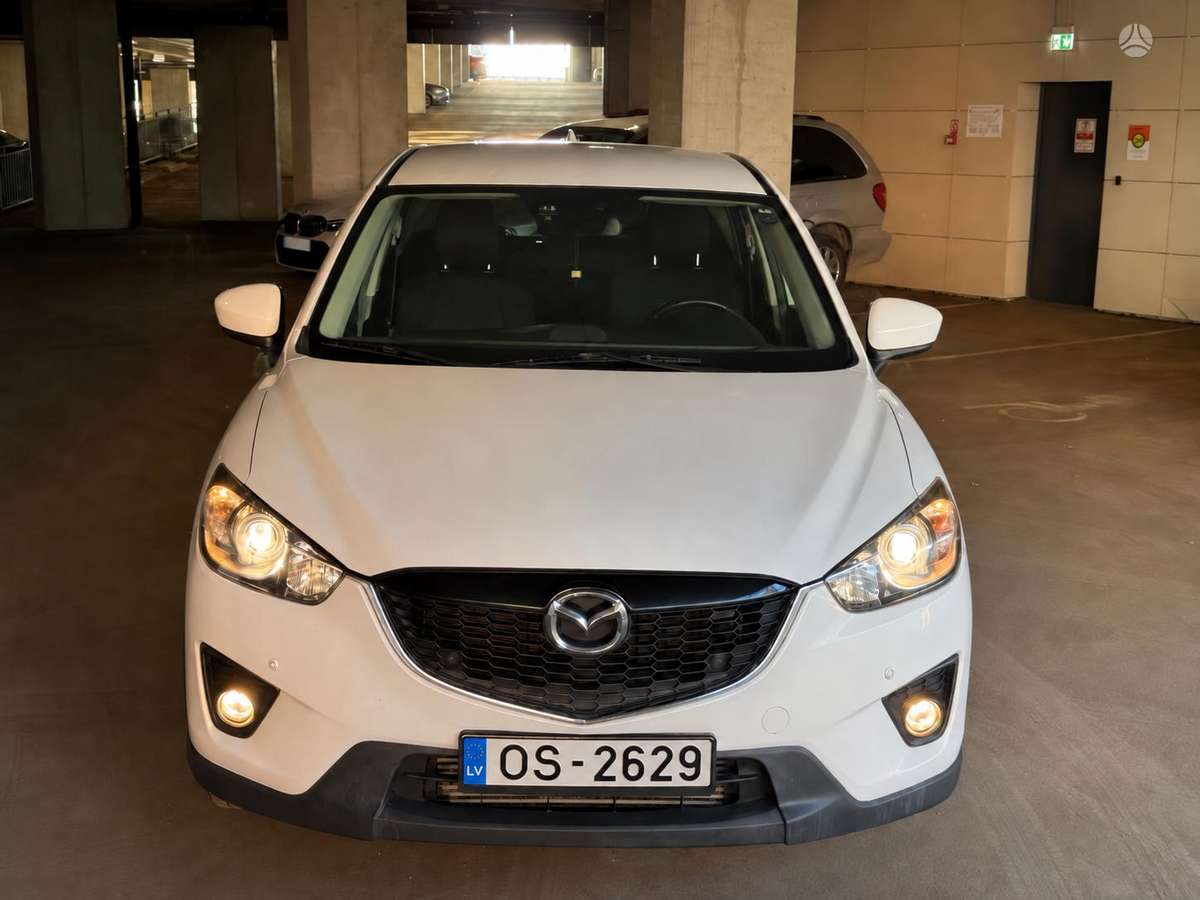 Mazda CX-5, 2.2 l., off-road / crossover