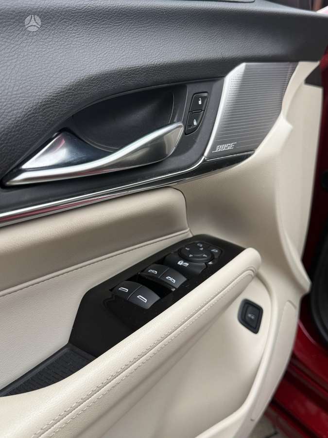 Cadillac CT4, 2.0 l., Седан