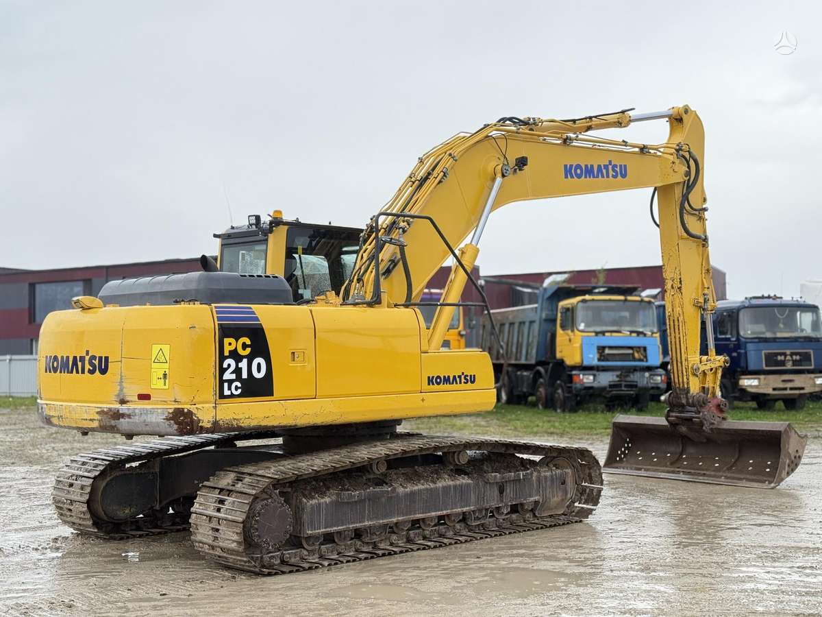 Komatsu PC 210 LC-8 , 2D, экскаваторы
