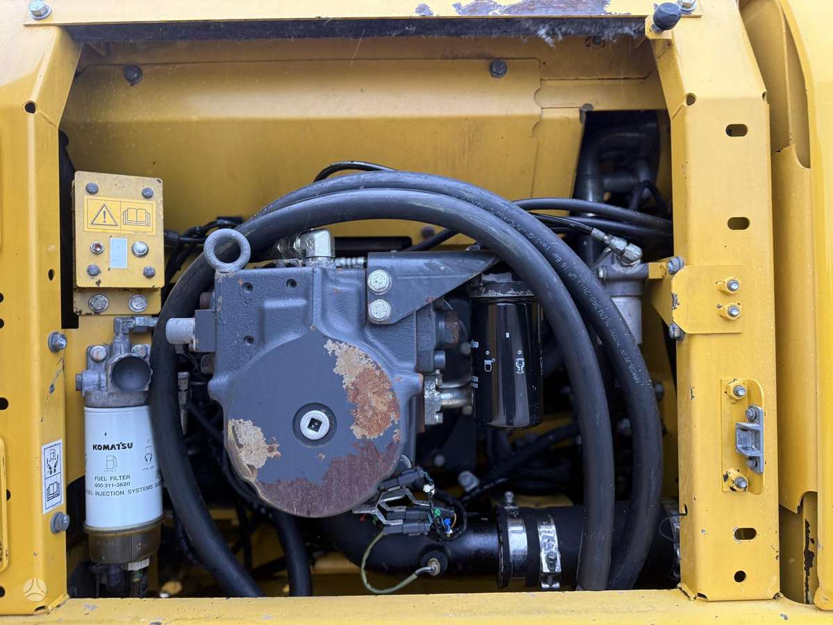 Komatsu PC 210 LC-8 , 2D, экскаваторы
