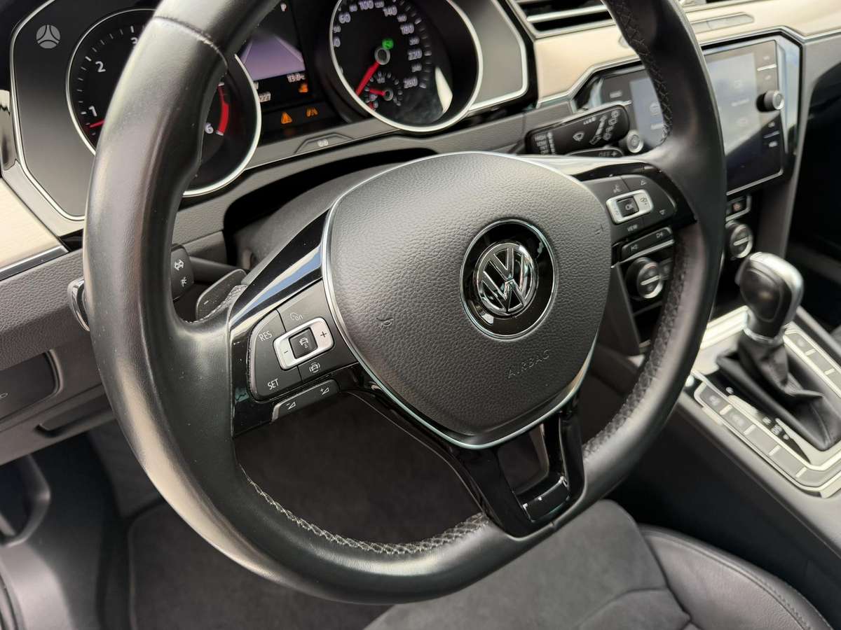 Volkswagen Passat, 2.0 l., Универсал