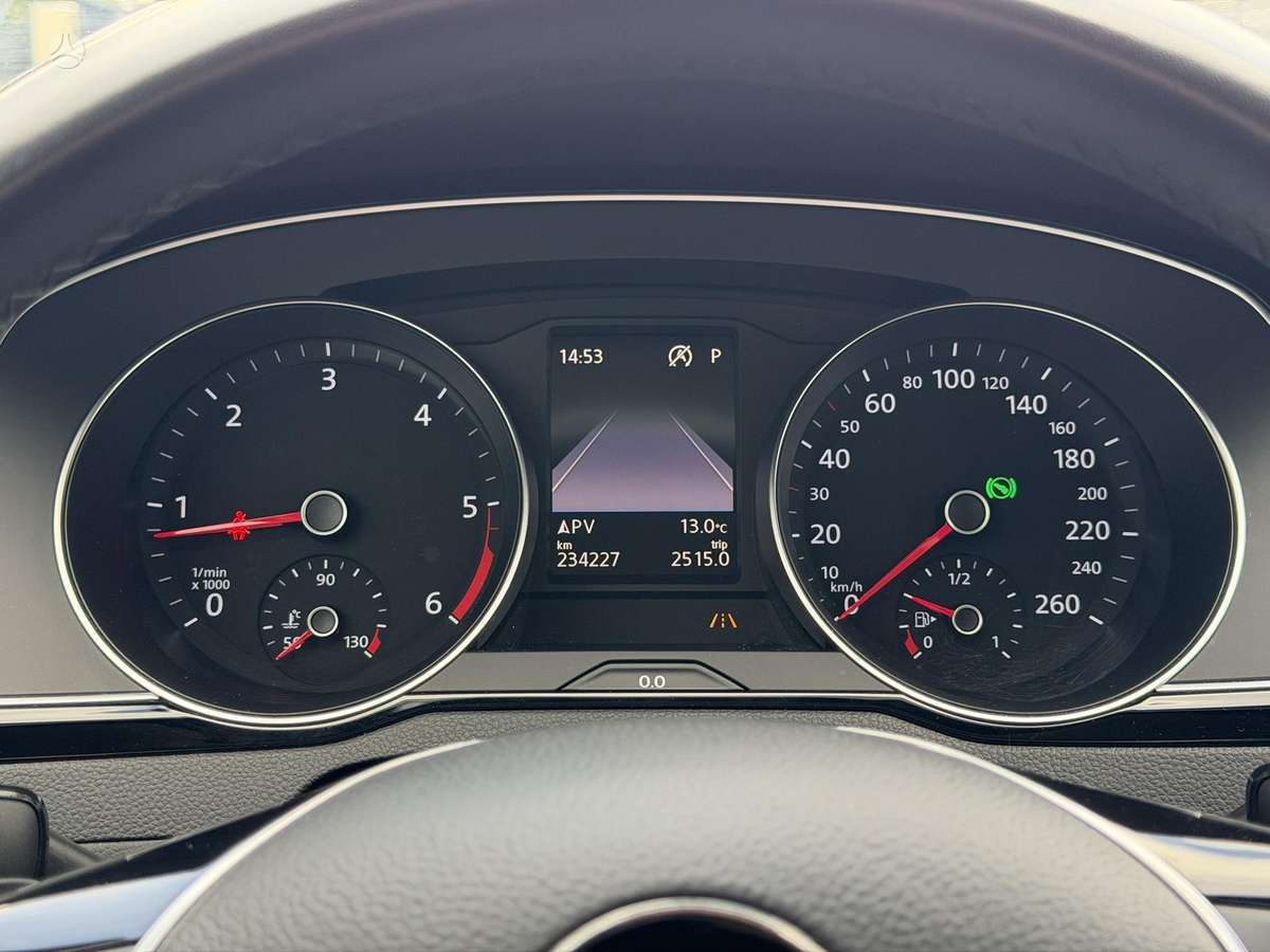 Volkswagen Passat, 2.0 l., Универсал