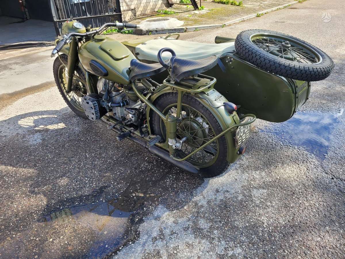Ural M72 750cc, triračiai