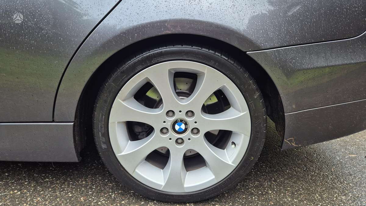 BMW 330, 3.0 l., universalas