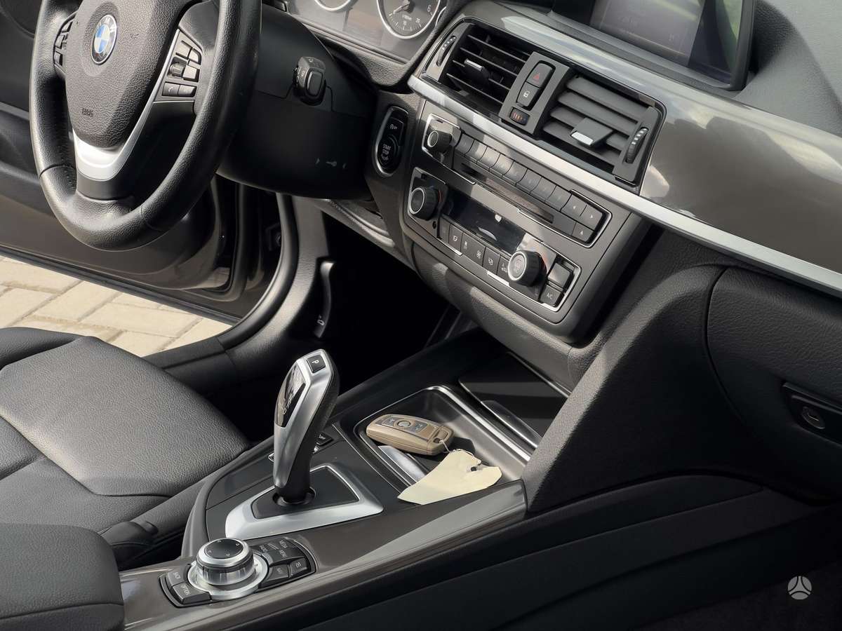 BMW 320, 2.0 l., wagon