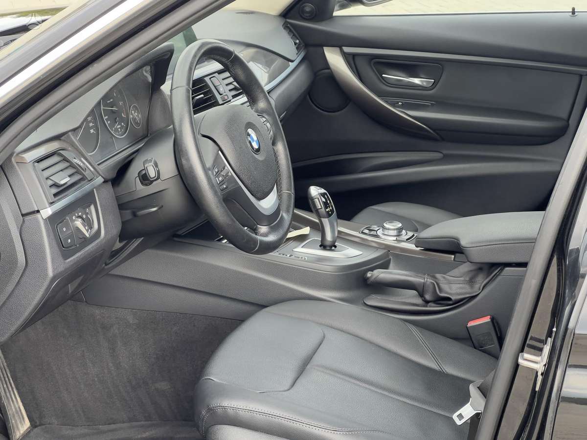 BMW 320, 2.0 l., Универсал
