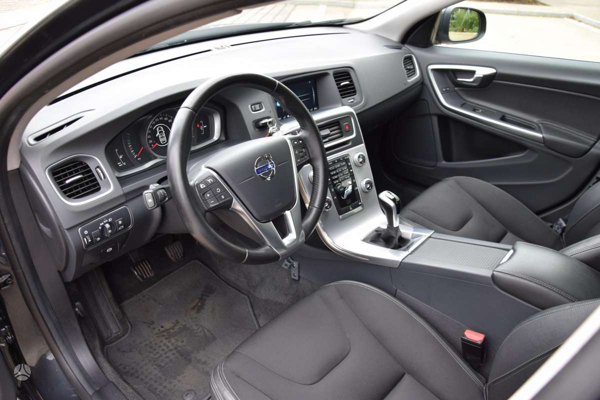 Volvo V60, 2.0 l., wagon