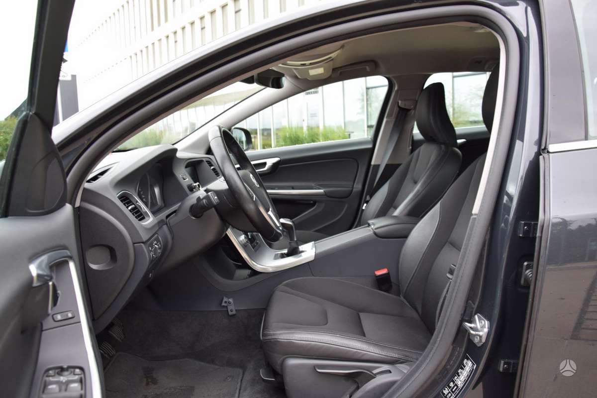 Volvo V60, 2.0 l., wagon