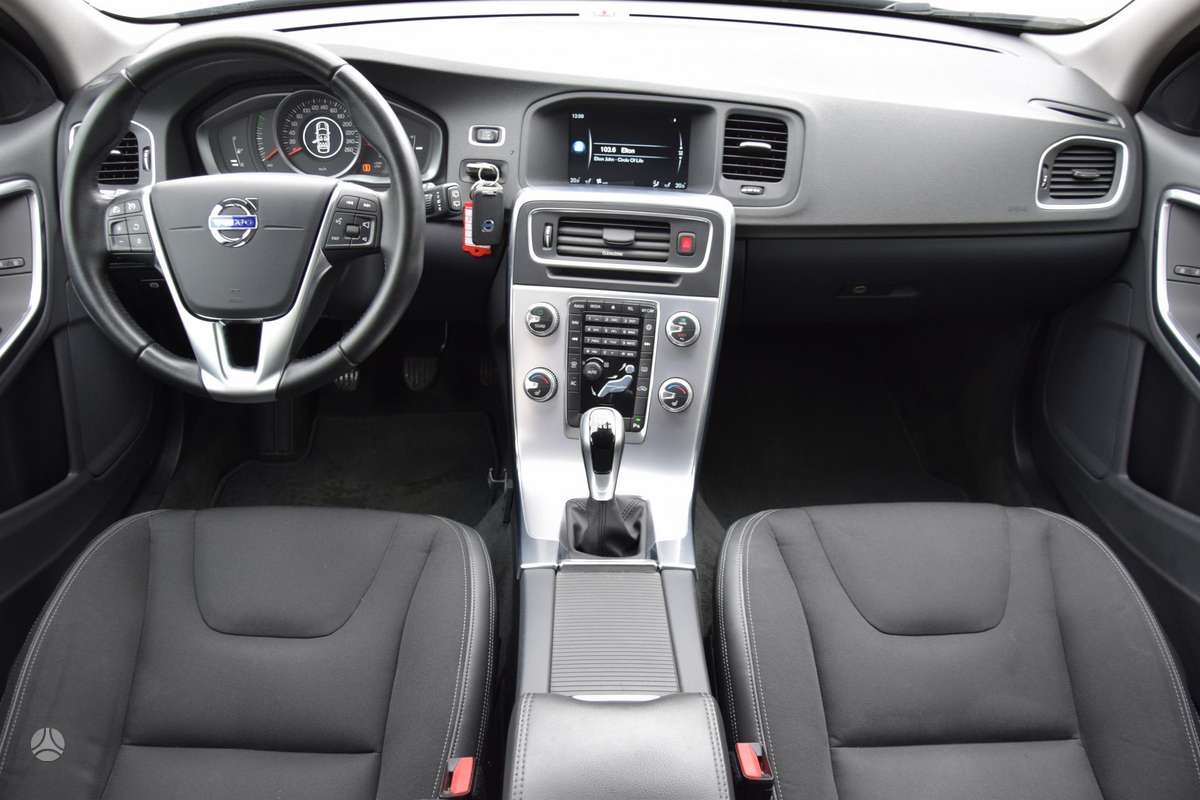 Volvo V60, 2.0 l., wagon