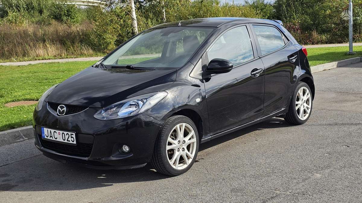 Mazda 2, 1.4 l., Хэтчбек