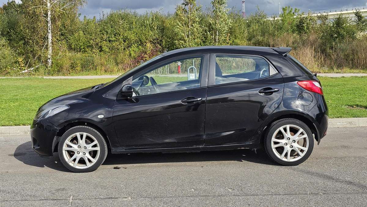 Mazda 2, 1.4 l., hatchback