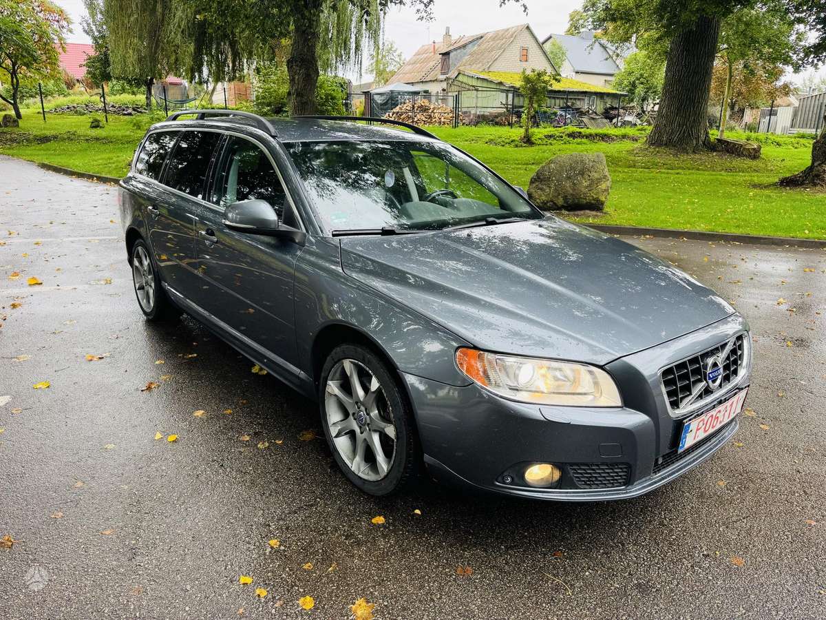 Volvo V70, 2.0 l., wagon