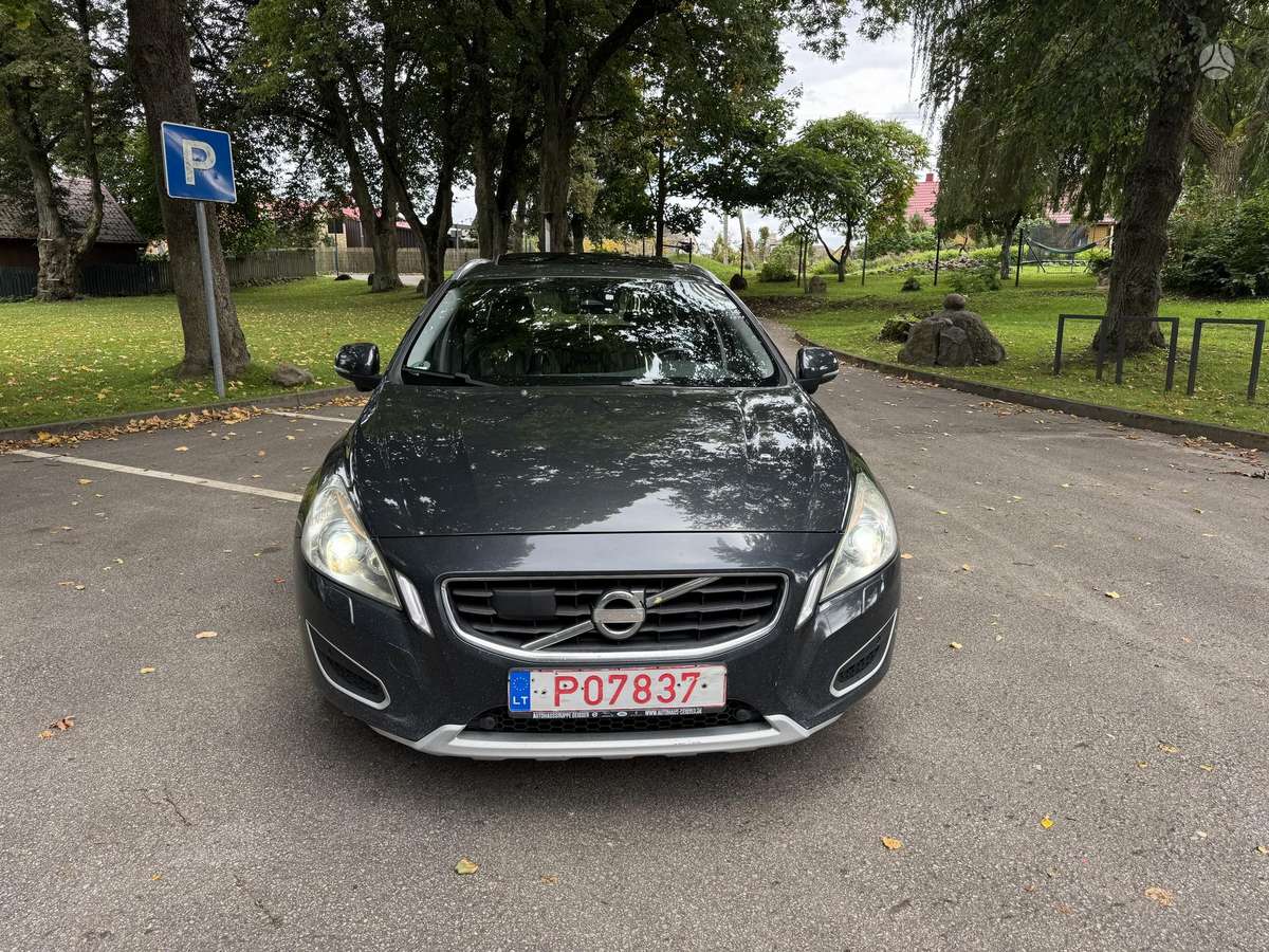 Volvo V60, 2.4 l., wagon