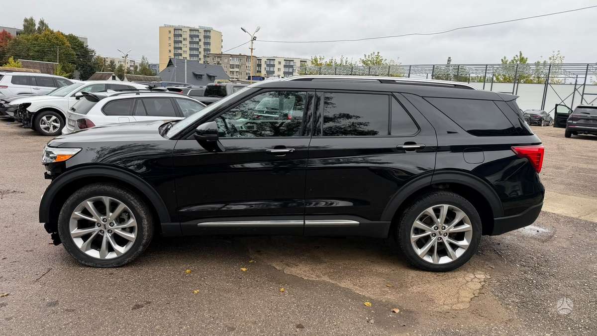 Ford Explorer, 3.0 l., off-road / crossover