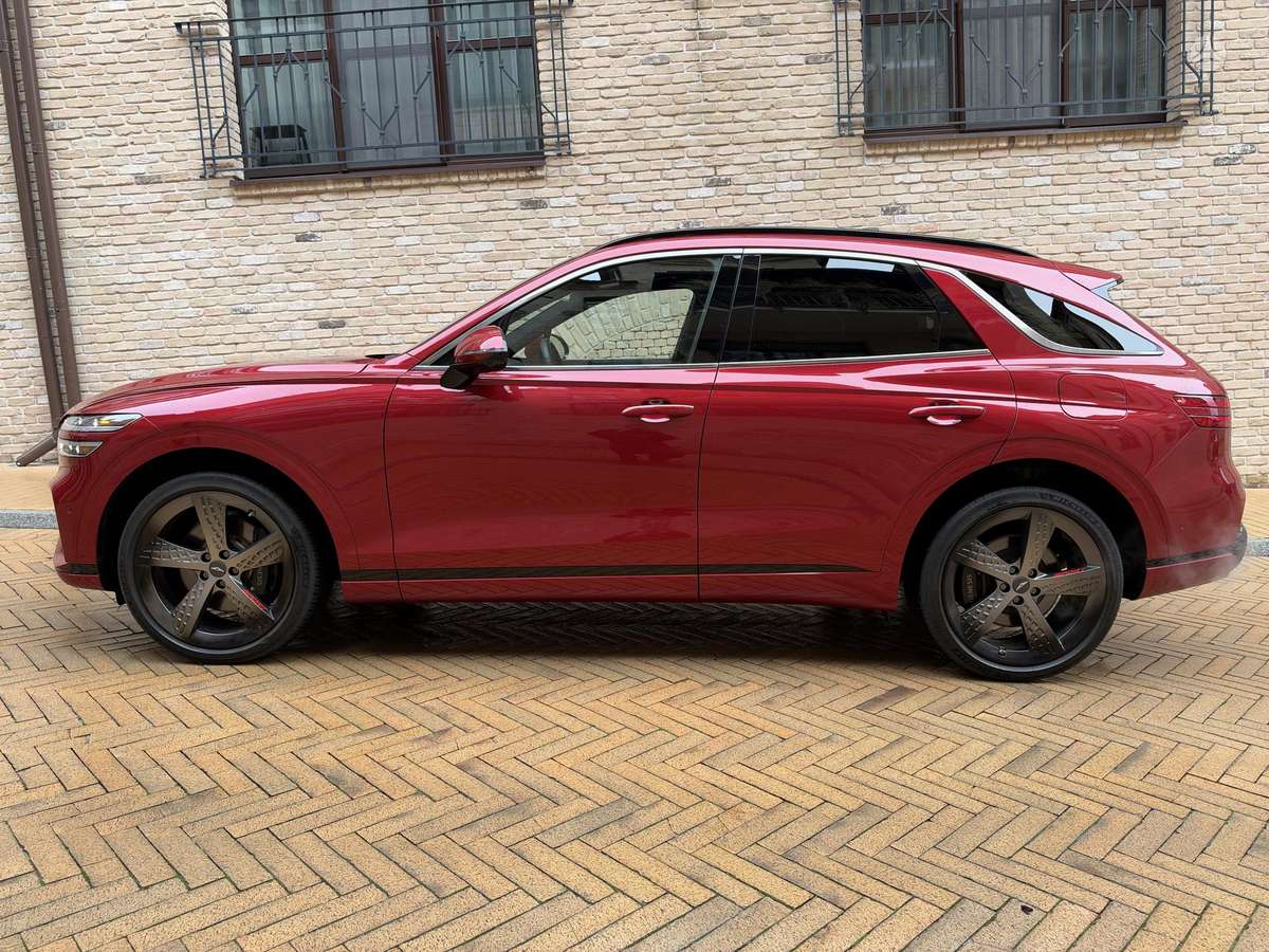 Genesis GV70, 3.5 l., Минивэн