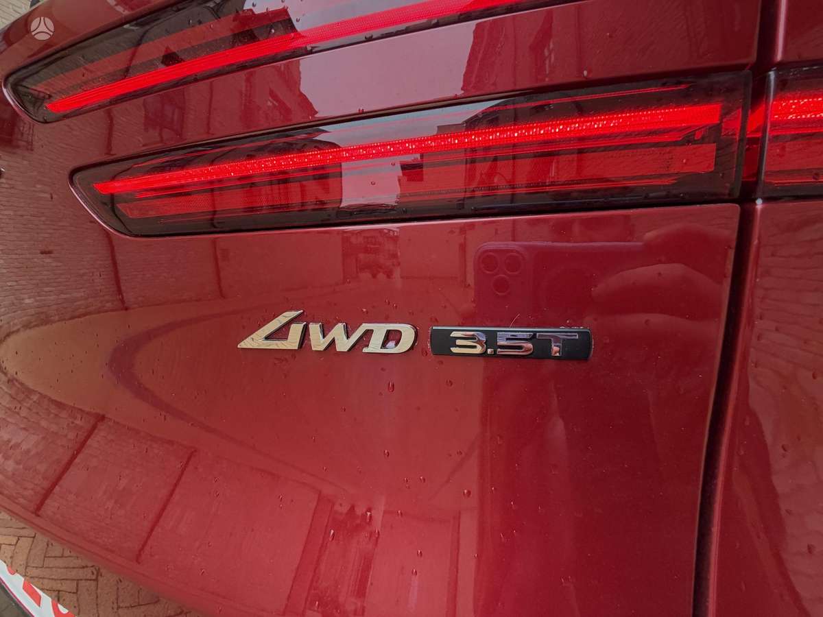 Genesis GV70, 3.5 l., Минивэн