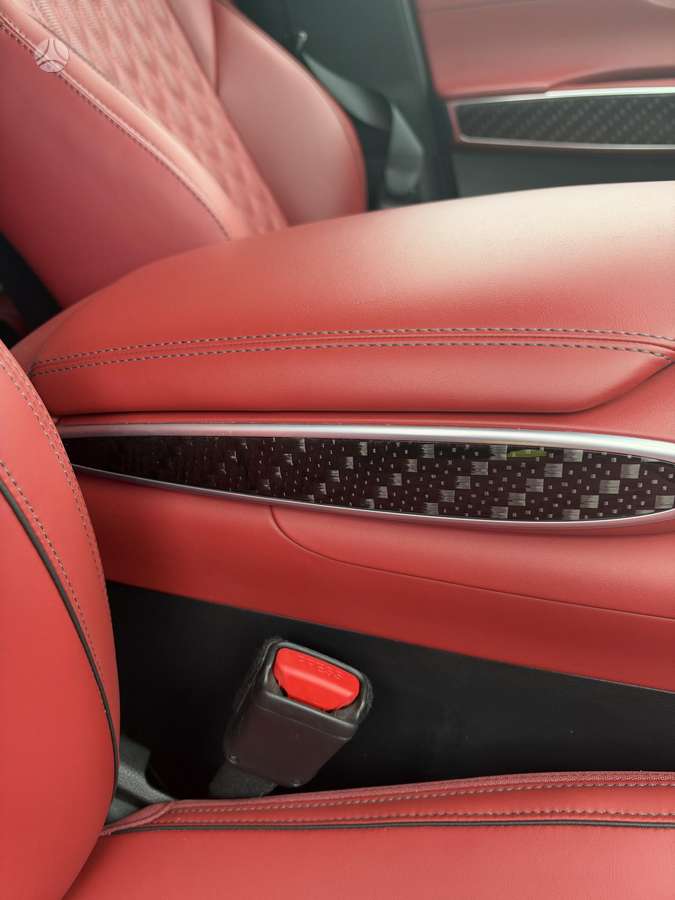 Genesis GV70, 3.5 l., Минивэн