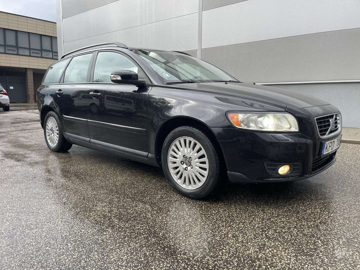 Volvo V50, 2.0 l., wagon