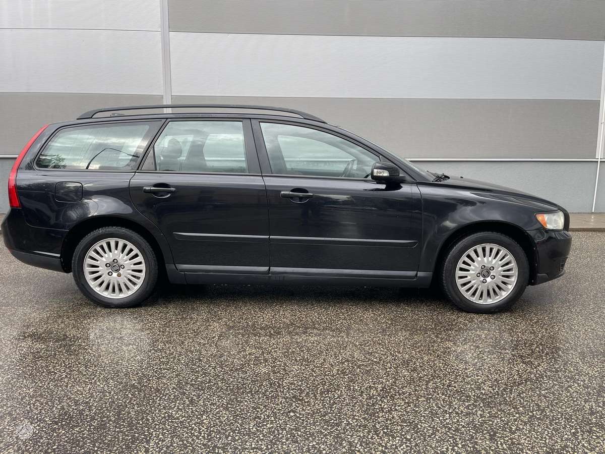 Volvo V50, 2.0 l., wagon