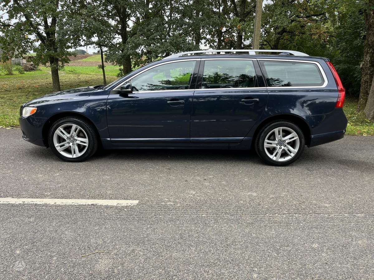 Volvo V70, 2.0 l., wagon