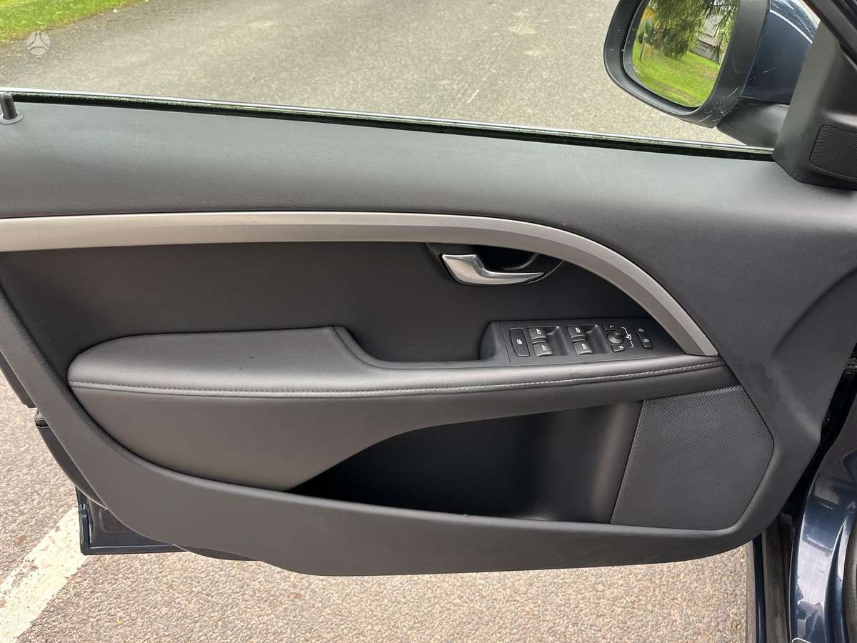 Volvo V70, 2.0 l., wagon