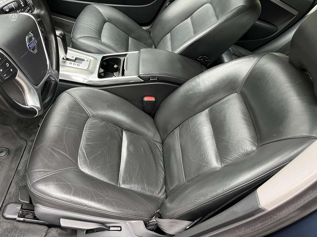 Volvo V70, 2.0 l., wagon
