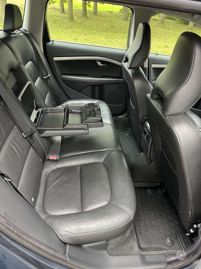 Volvo V70, 2.0 l., wagon