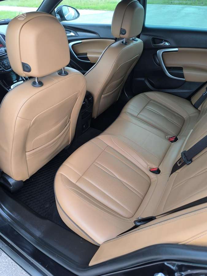 Opel Insignia 2014 — photo 10