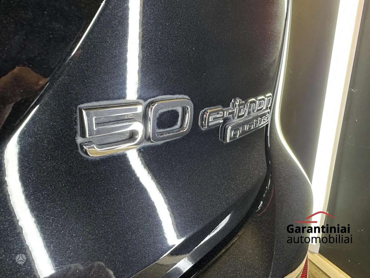 Audi Q4 e-tron, 82 kWh, off-road / crossover
