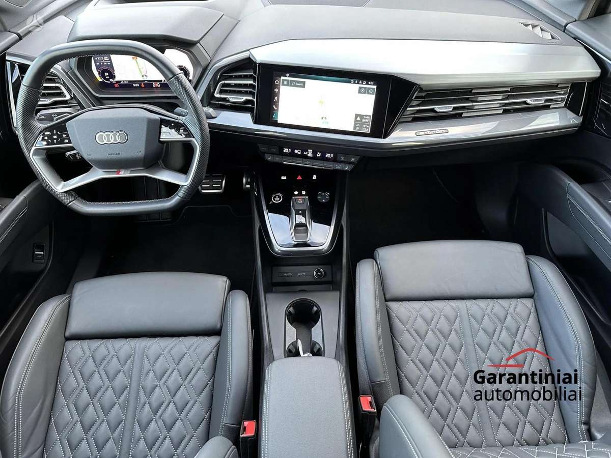 Audi Q4 e-tron, 82 kWh, off-road / crossover