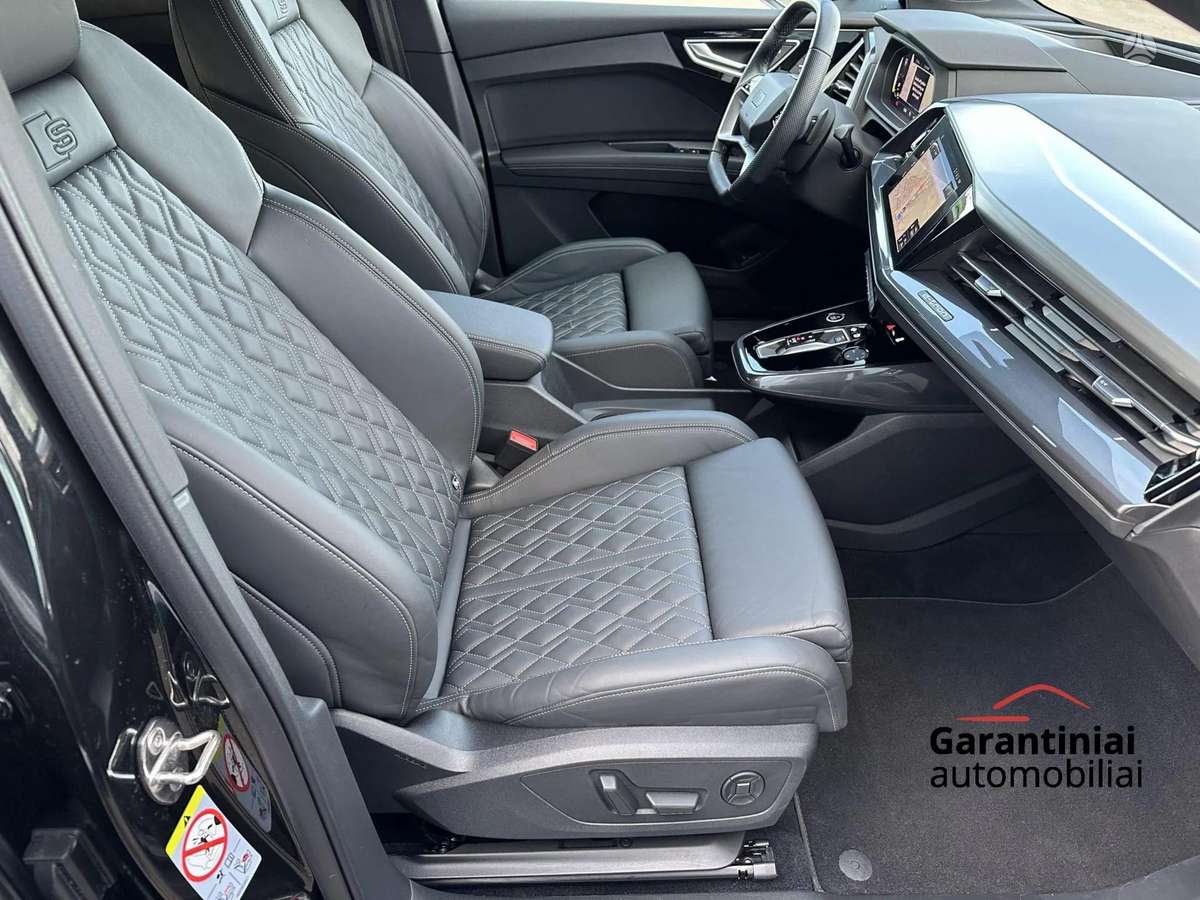 Audi Q4 e-tron, 82 kWh, off-road / crossover
