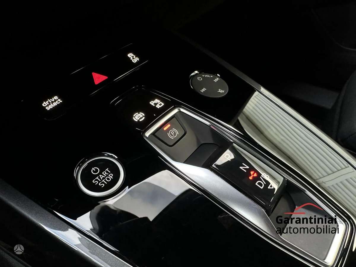 Audi Q4 e-tron, 82 kWh, off-road / crossover