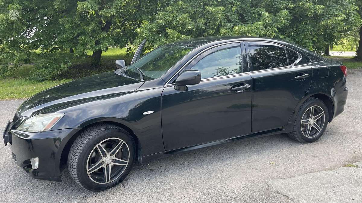 Lexus IS 220, 2.2 l., Седан