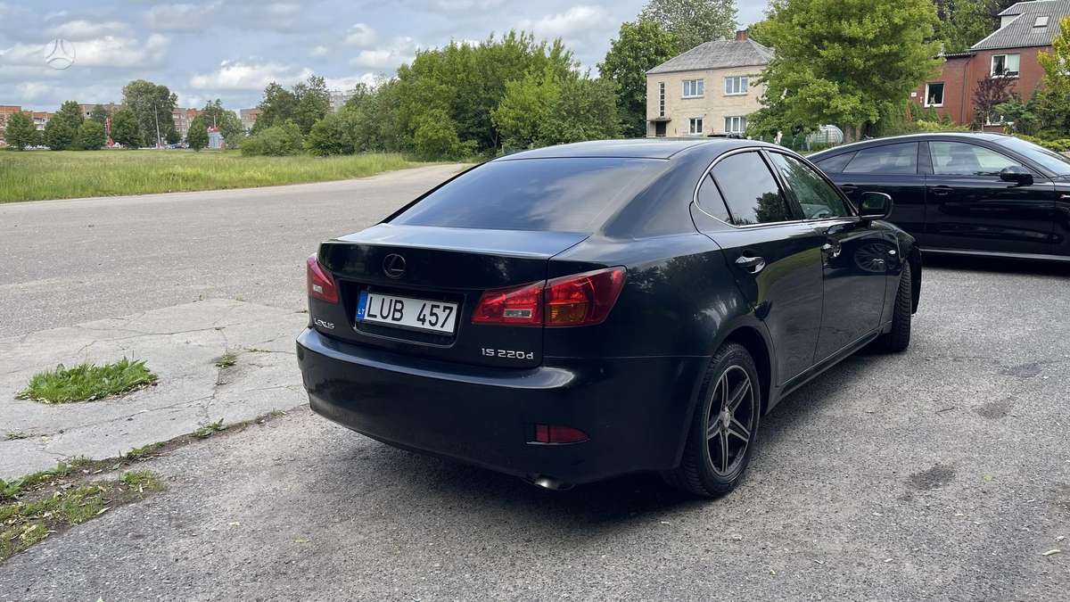 Lexus IS 220, 2.2 l., Седан