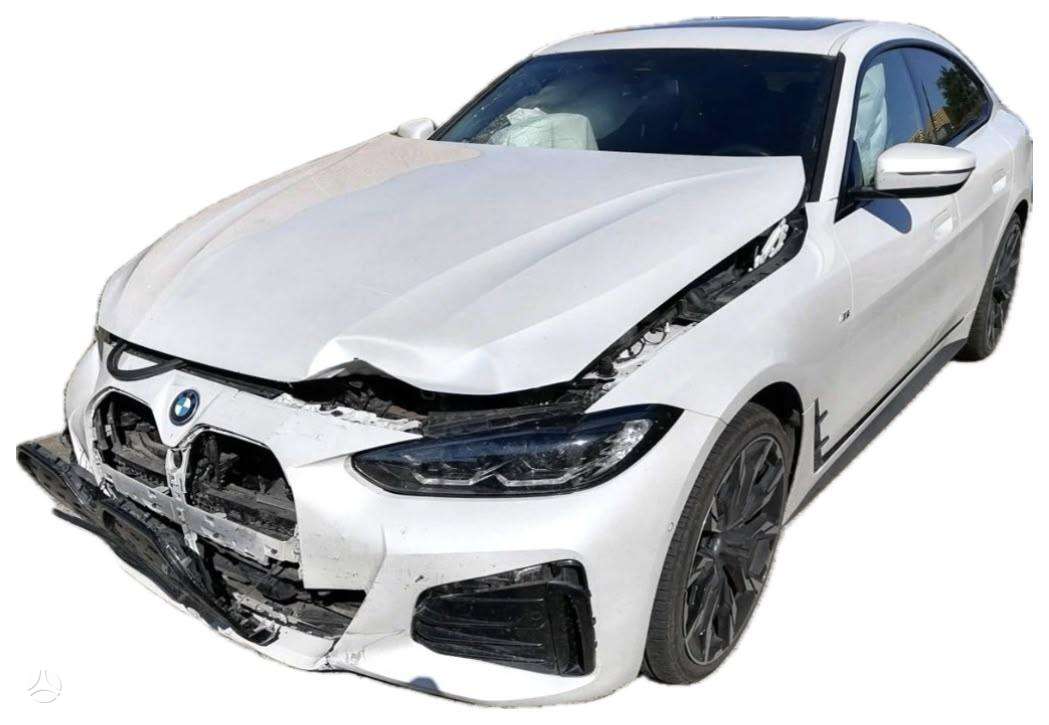 BMW i4, 84 kWh, coupe