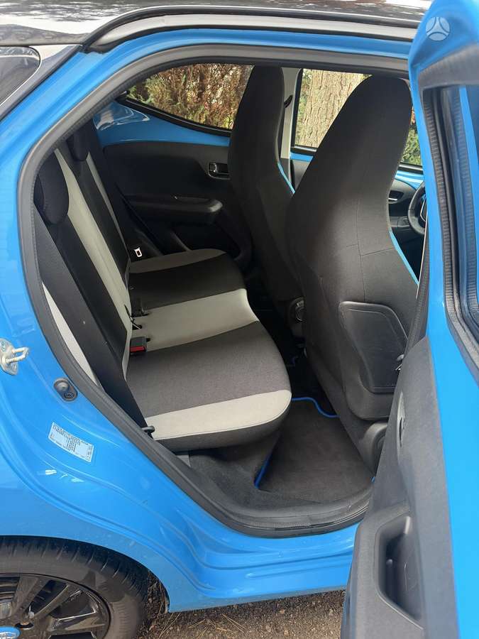 Toyota Aygo, 1.0 l., hatchback